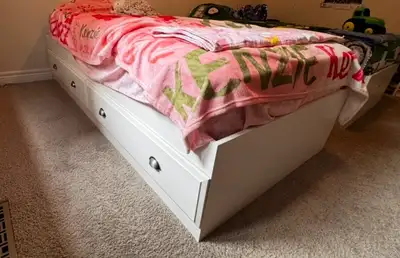 Kids Twin Bed (Mint), View more
