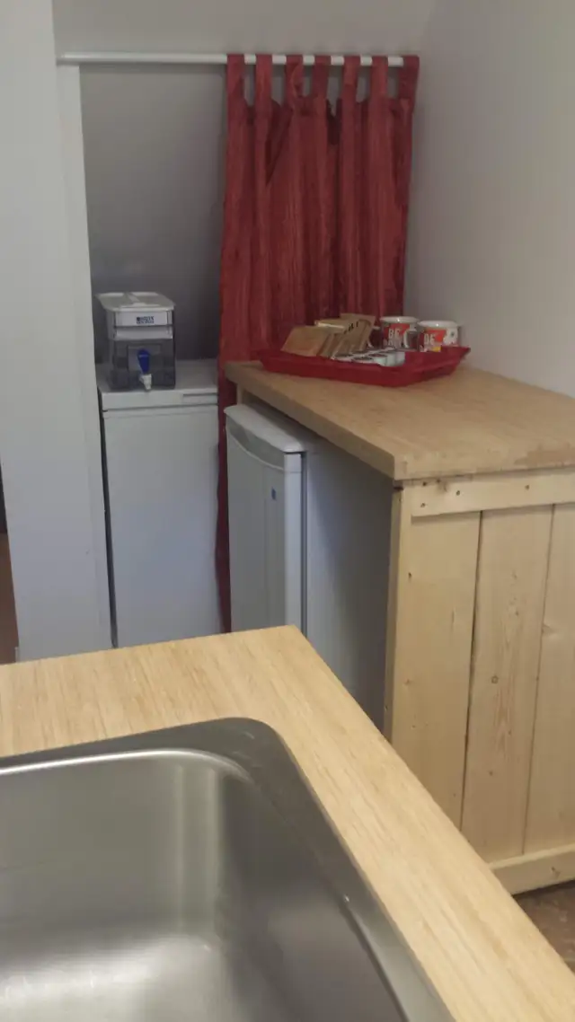 Basement In-Law Suite for Rent in Long Term Rentals in Calgary - Image 8