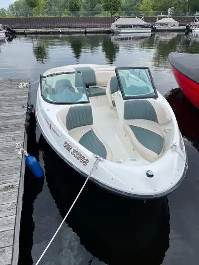 Looking for your next adventure on the water? Look no further! This 2001 Sea-Doo Utopia 18.5 ft boat...