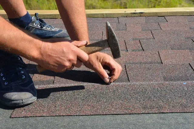 Roofing & Eavestrough repairs432920577841582082
