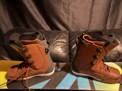 snowboarding boots, View more