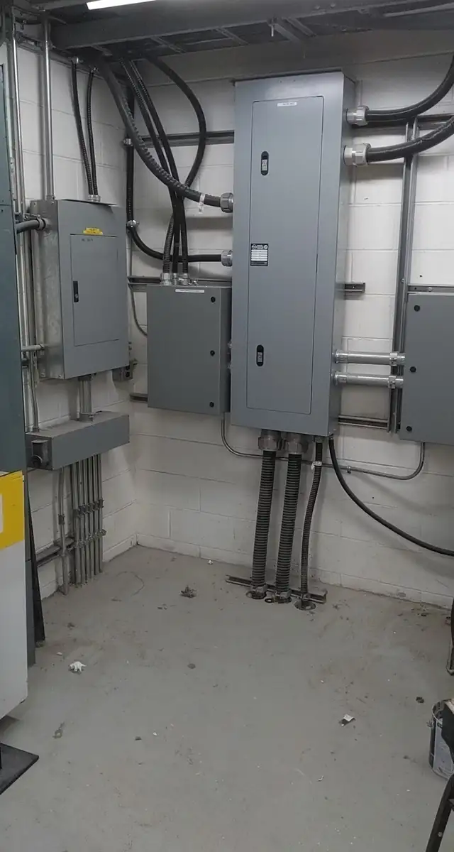 Licensed Electrician - Winnipeg and surrounding areas62863725163906124