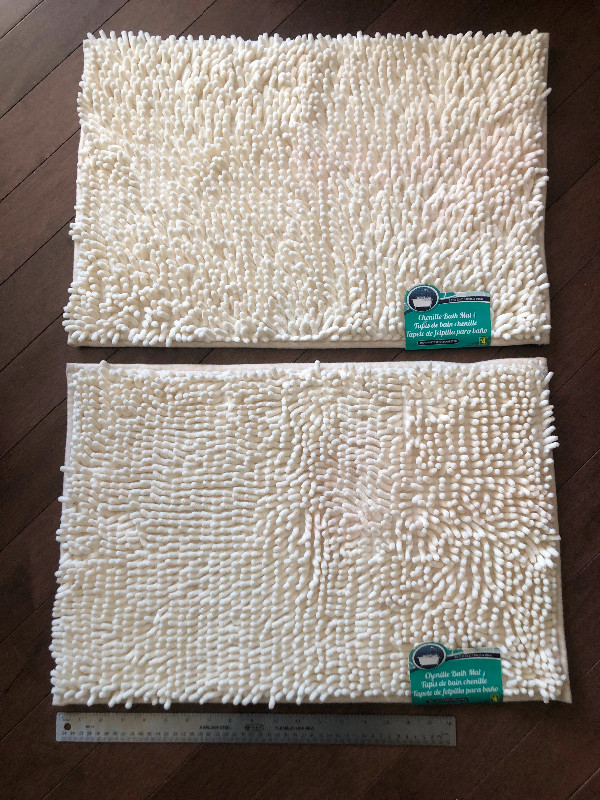 Off-white Chenille Bath Mat -2 in Rugs, Carpets & Runners in Strathcona County