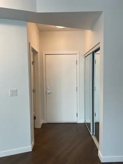 This spacious 693 sq ft., unfurnished 1 bedroom + den, 1 bathroom condo is located in the heart of D...