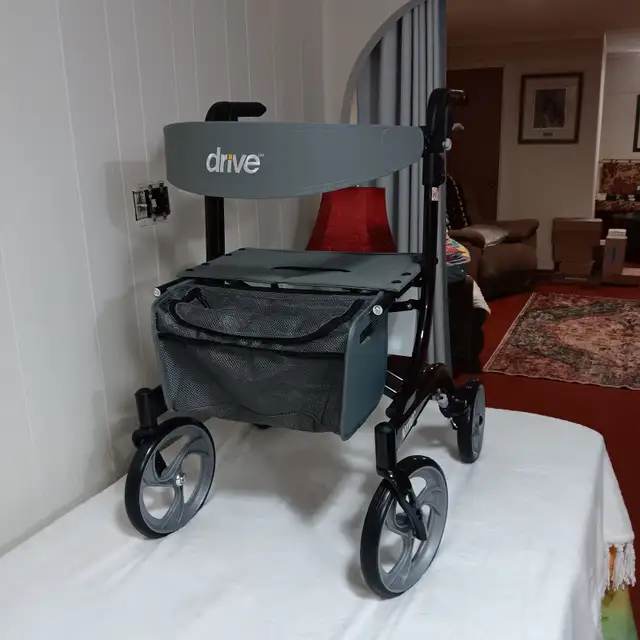 Walker - Rollator Nitro Aluminum Walker with 10" Casters in Health & Special Needs in Edmonton - Image 2