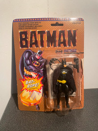 1989 Batman Fully Poseable Action Figure with Bat Rope ~ Toy Biz