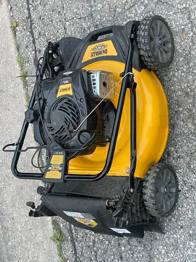 DEWALT 21 in. Low Wheel Self-Propelled RWD Gas Mower, View more