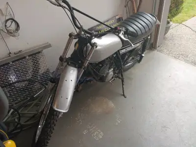1974 Enduro 175 cc Restored seat to fac.specs new enduro tires,paint,clutch.$2400. O.B.O.