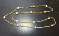 Costume jewelry pearl necklaces