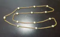 Costume jewelry pearl necklaces
