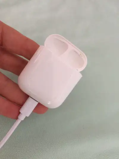 Apple Wireless Charging Case for Airpods, View more