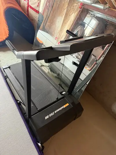 Treadmill that folds up, View more