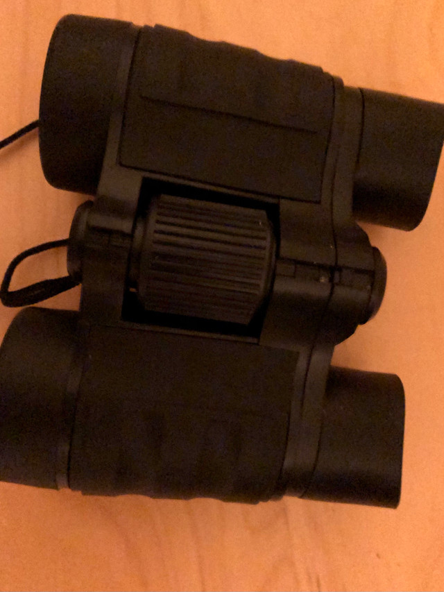 Small binocular  in Health & Special Needs in City of Toronto - Image 2