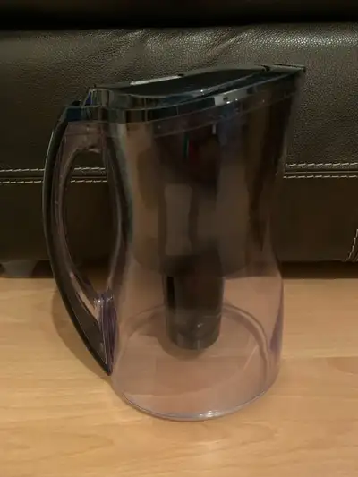 Pichet filtreur à eau,  de marque « Brita ». , View more