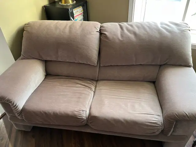 Causeuses in Couches & Futons in Trois-Rivières - Image 2