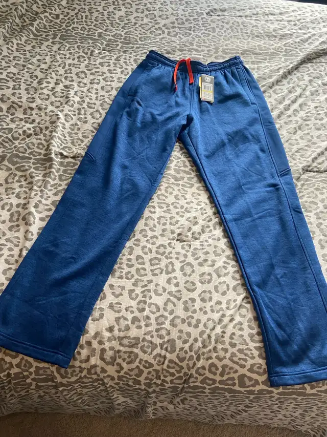 Mens UNDER ARMOUR pants NWT in Men's in Calgary - Image 4