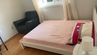 Room for rent in Scarborough