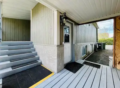 Logement de 3 chambres et 1 salle de bain