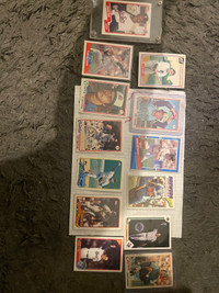 Oldie baseball cards! 30 for this lot!