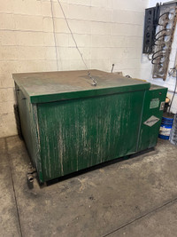 USED   HOT TANK PARTS CLEANER  KWIK-WAY 