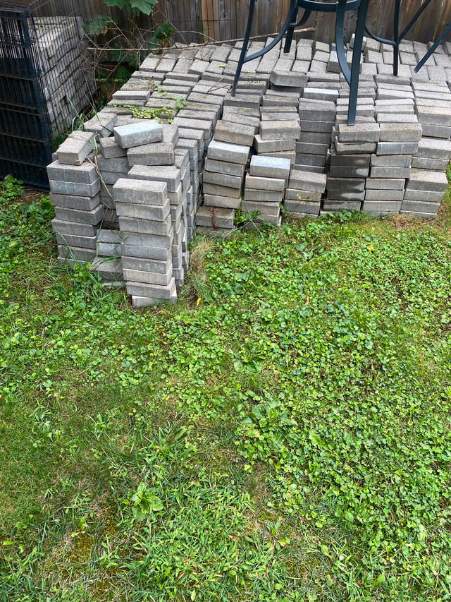 Interlock in Decks & Fences in Oakville / Halton Region - Image 3