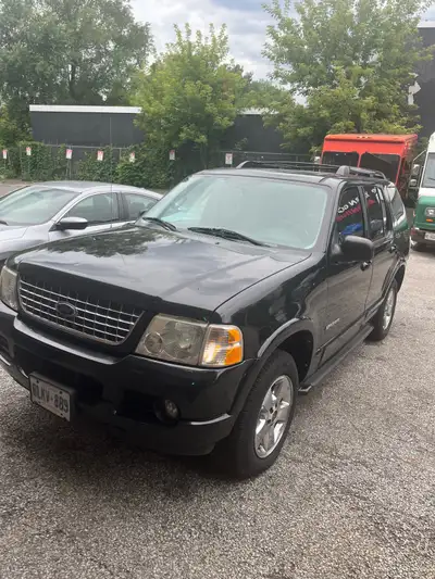 $3,500 OBO | 283,628 KM | SELLING AS IS Selling my 2005 Ford Explorer 4x4, fully loaded with black l...