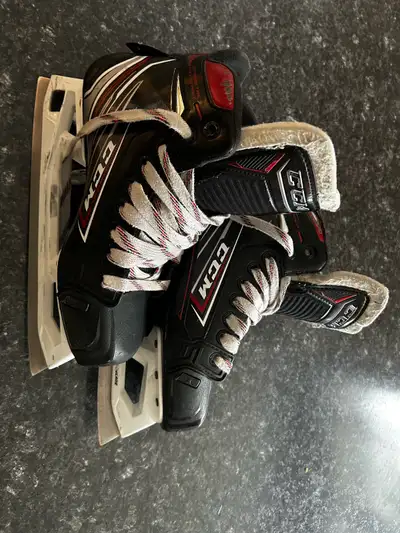 CCM jetspeed FT480 intermediate goalie skates, View more