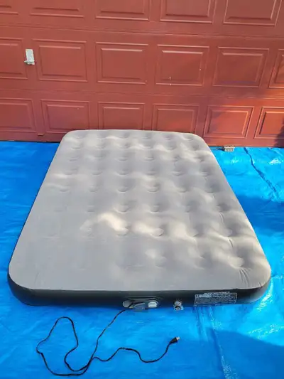 QUEEN Air Mattress with built-in Pump like new, View more