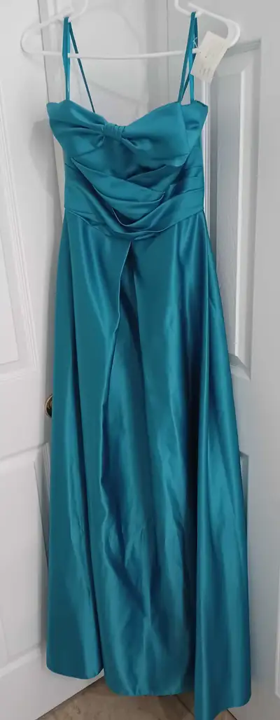 Brand new prom dress, View more