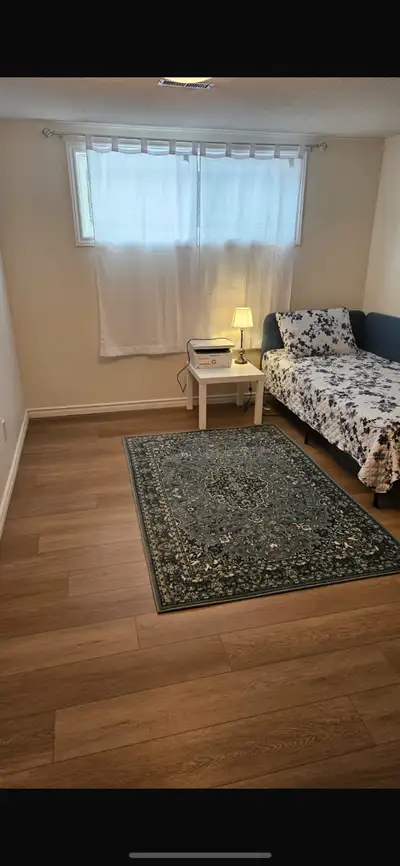 Room for rent in a basement apartment in Mississauga