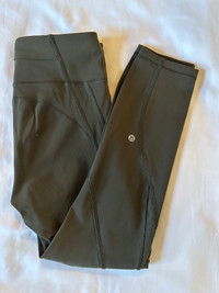  Lululemon leggings size 6 