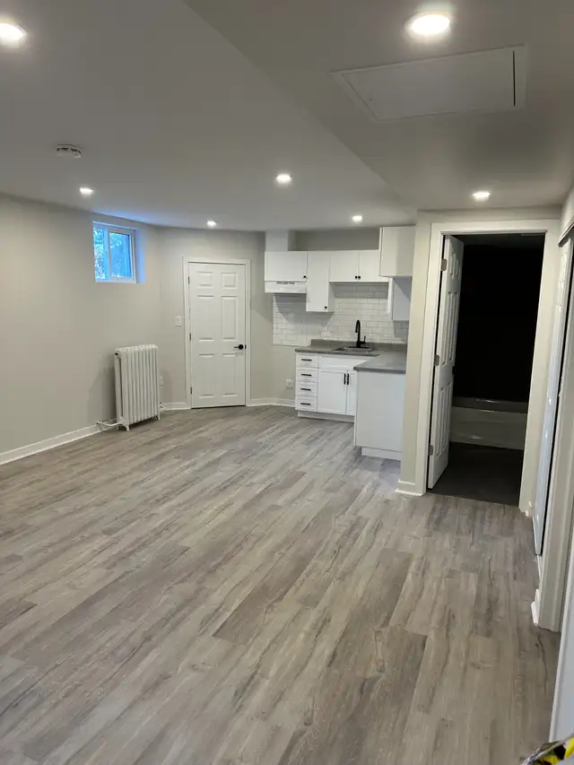 24 Gale Crescent. St. Catharines