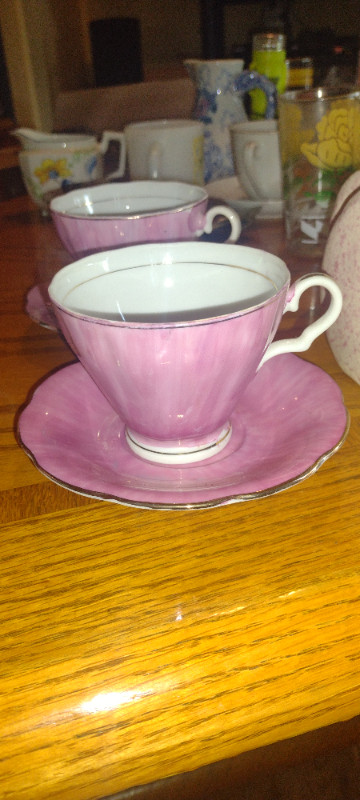 Four Vintage Pink Tea Cups & Saucers Made in Japan in Other in Saint John - Image 2