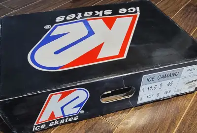 Patins à glace K2 pour homme. Mesure 11.5 Jamais utilisés. Demande 120$. Pourrait négocier, faites u...