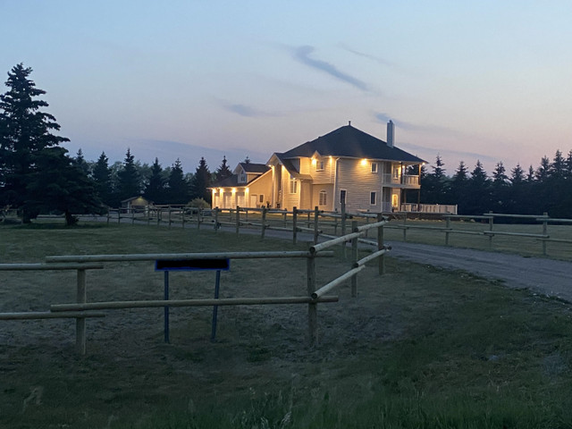 Alberta Acreage , Leduc County  "Wow Factor" in Houses for Sale in St. Albert