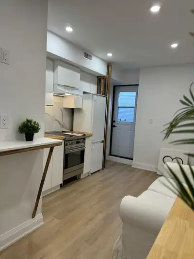2-bedroom main floor in a house in North York