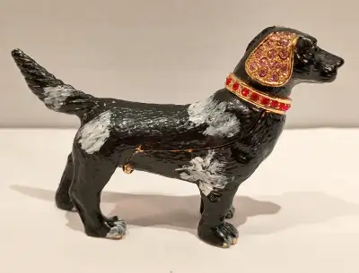 Hand painted, enameled interior, hinged body Approx 2.25 inches tall at the head Sorry no shipping....
