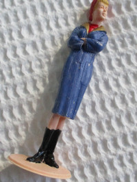 1964 Marx Campus Cuties 1/18 Stormy Weather Blonde Girl Figures