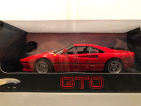 1:18 FERRARI GTO -ELITE VERSION- SEALED BOX!