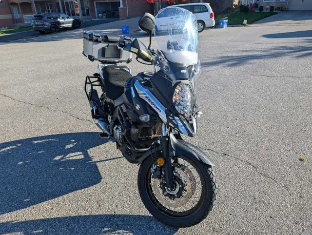 motorcycle in Motorcycle Parts & Accessories in Markham / York Region - Image 3