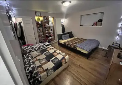 About the House: Currently offering 1 PRIVATE ROOM in a 4 bedroom house, nestled in the heart of Van...