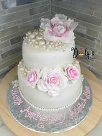 Custom cakes