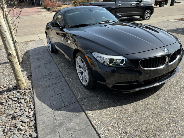 2009 BMW Z4 3.0 in Cars & Trucks in Strathcona County - Image 2