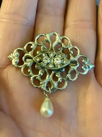 Vintage Filigree Brooch, View more