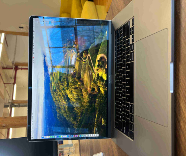[WORKHORSE] 2019 Macbook Pro - 16in dans Portables  à Ville de Montréal