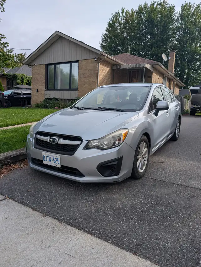 Subaru Impreza / SELLING AS-IS / $2000 OBO