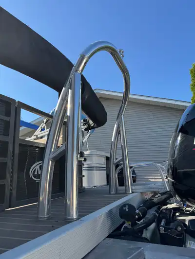 2019 Montego Bay double lounger double Captain’s chairs , Comes equipped with a 150 Merc four stroke...
