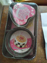 Three cake mould (circle, heart, rectangle) new