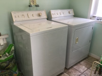 MAYTAG laveuse et sécheuse/Washer and Dryer