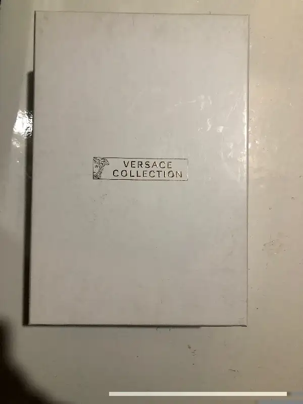 Versace Black Leather Shoes Size 39 in Men's Shoes in Markham / York Region - Image 4